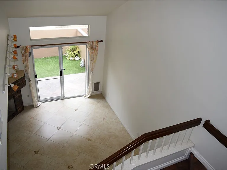 717 S Glenhurst Dr — Photo 25