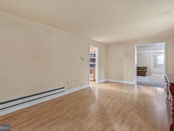 5th image of 123 E Knowlton Rd