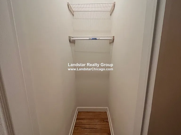 3848 W Ainslie St #2 — Photo 13