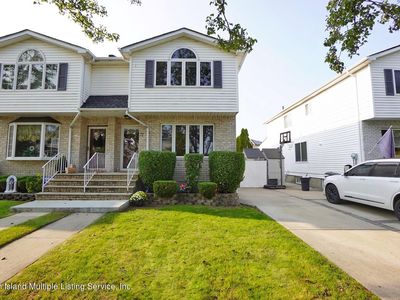 77 Kennington St, Staten Island, NY, 10308