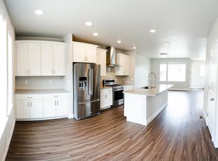 2863 W 69th Ave, Denver, CO 80221