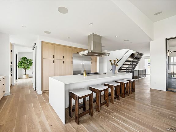 5th image of 3100 Braun Court
