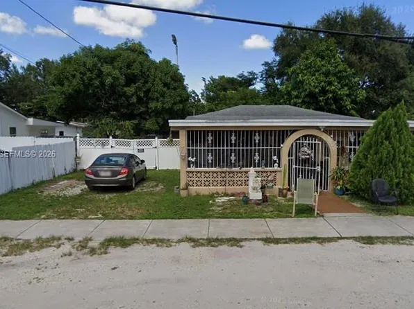 (undisclosed Address), Miami, FL 33147