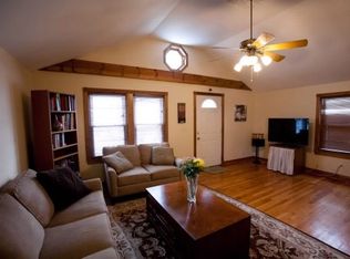 4744 Canterbury St, Mission, KS 66205