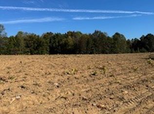 1234 Chris Dr, Portland, TN 37148