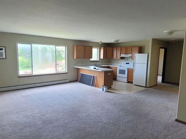 Roen Estates (2306 Ash Ave), 2306 Ash Ave NW APT 1, Bemidji, MN 56601