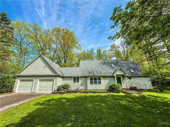 8 Audubon Dr, Cazenovia, NY 13035