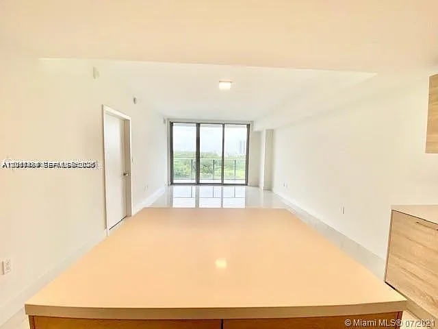 16385 Biscayne Blvd #702 — Photo 11