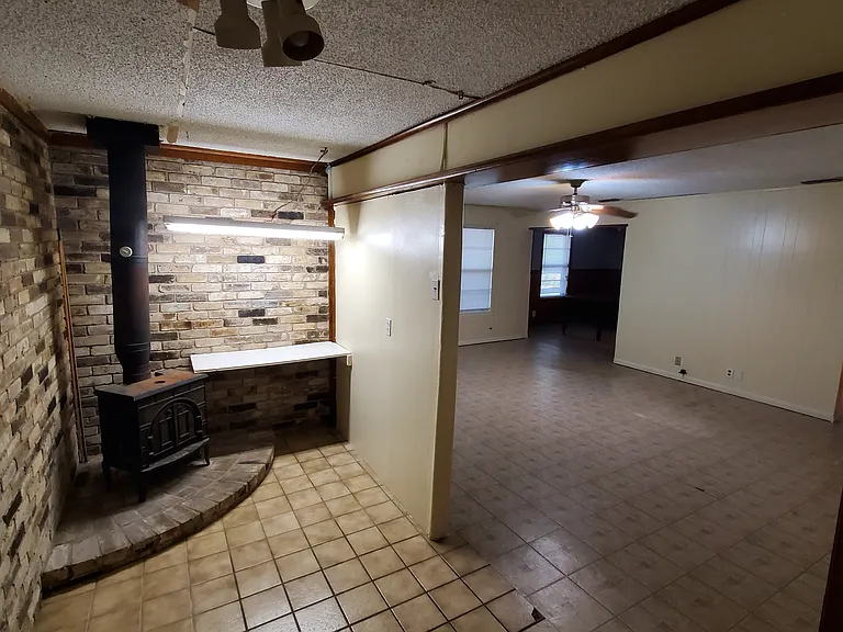 705 N Overlook Dr — Photo 18