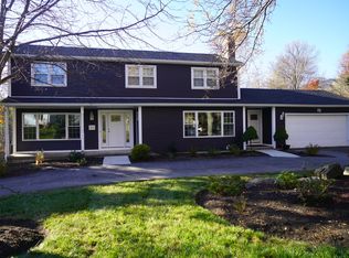 61 Lynnwood Ln, Worcester, MA 01609