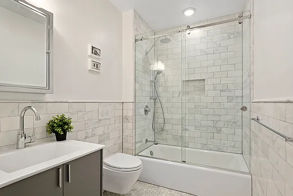 Rented by Compass | media 5