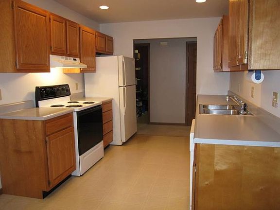 5th image of 174 Lincoln Pl