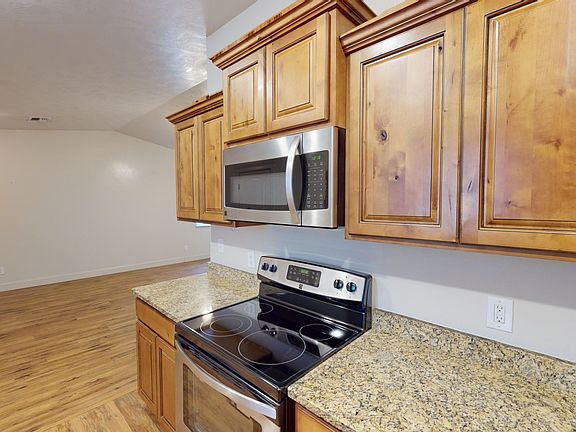 5th image of 279 Country Club Pkwy #11255101