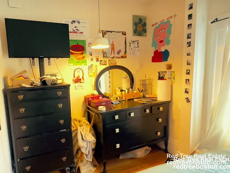 583 Beacon St #1 — Photo 6