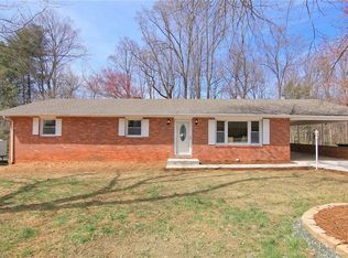 4656 Kelsey Dr, Walkertown, NC 27051