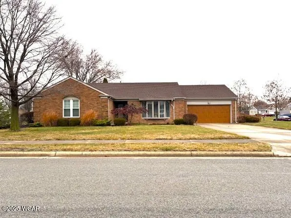 819 Canyon Dr, Lima, OH 45804