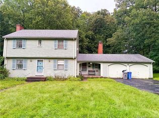 33 Thayer Rd, Manchester, CT 06040