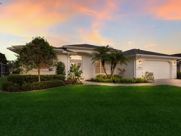 5782 Sandy Pointe Dr, Sarasota, FL 34233