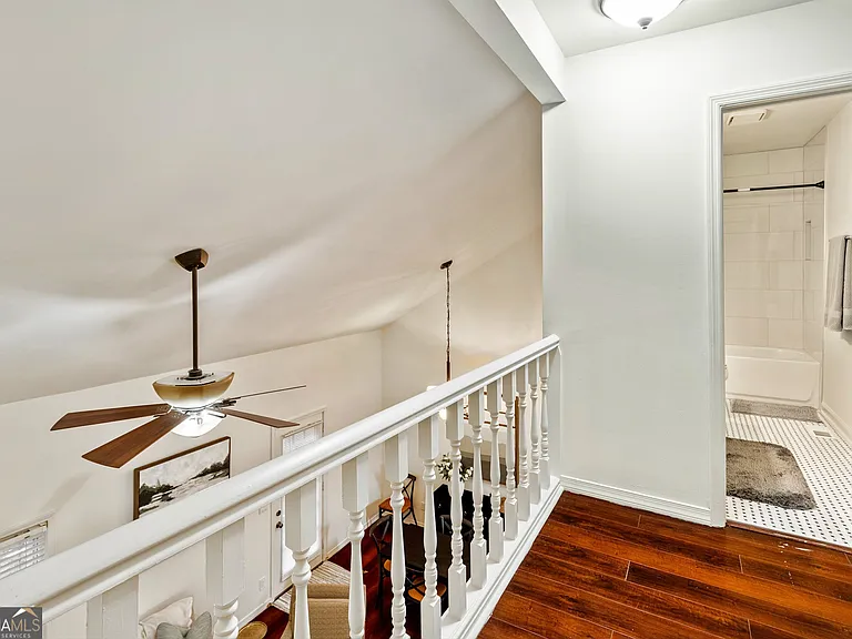216 Flat Creek Ct — Photo 17