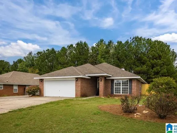 255 Ivy Hills Cir, Calera, AL 35040