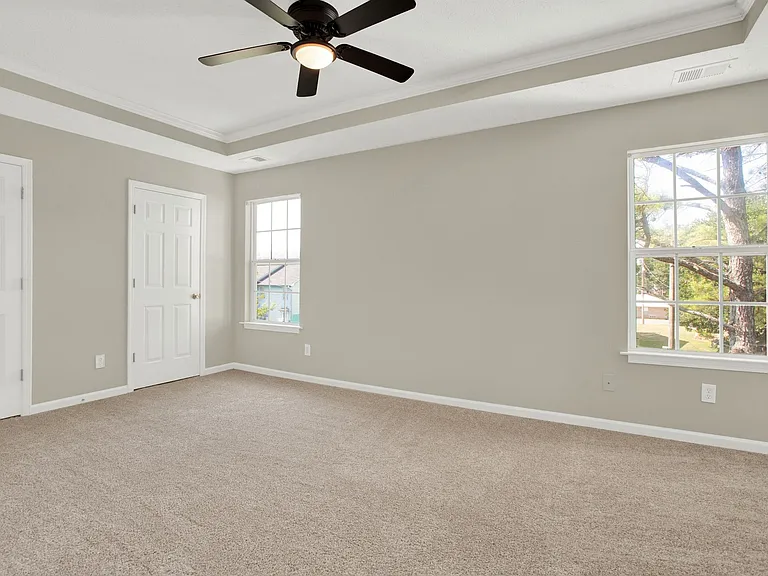 87 Benfield Cir — Photo 13