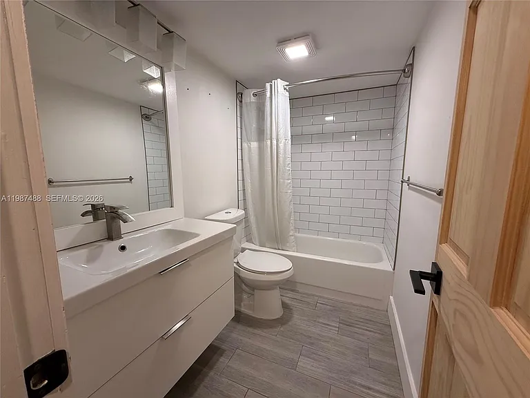21133 SW 85th Ave #308 — Photo 7