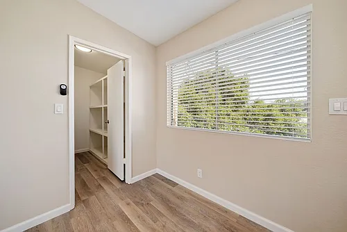 1249 Palm St Photo 1