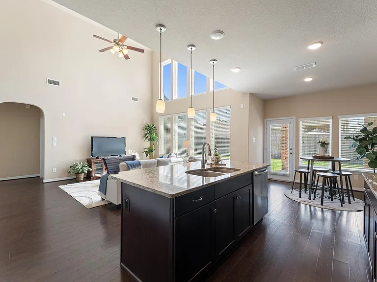 955 Smokethorn Trl — Photo 19