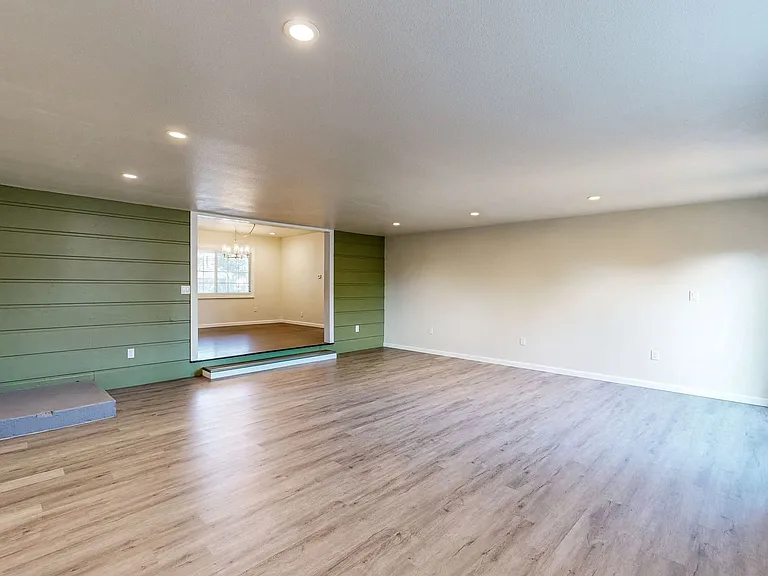 1720 Ditty Ave #A — Photo 16