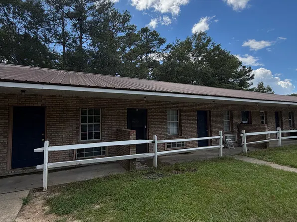 206 Flanders St, Dublin, GA 31021