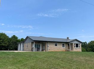 7801 N Hickory Grove Rd, Dubois, IN 47527
