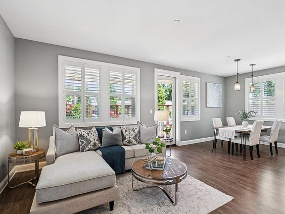 3rd image of 117 Grayson Way