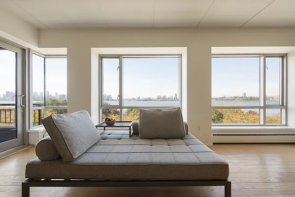 Sold by Nest Seekers International | media 14