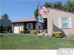 3 Berkshire Rd, Whiting, NJ 08759