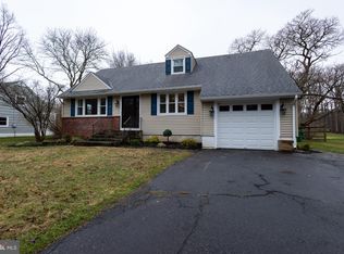 196 Hopewell Wertsville Rd, Hopewell, NJ 08525