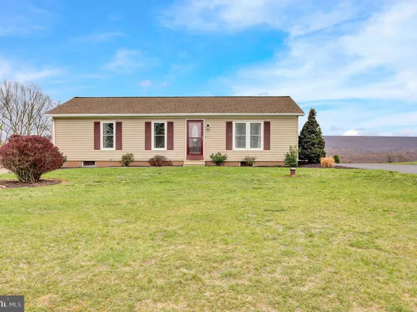 902 Summer Hill Rd, Auburn, PA 17922