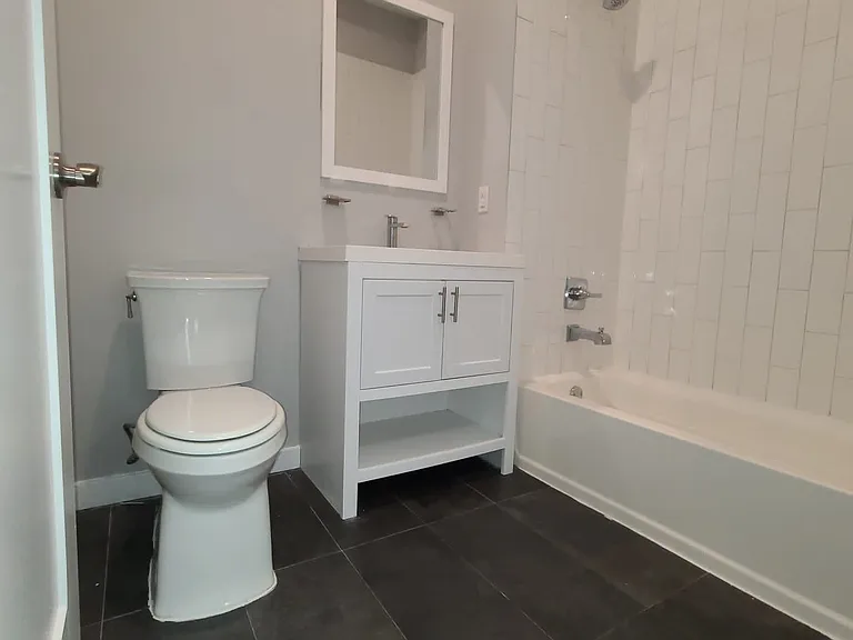 114 Ellison St #308 — Photo 10