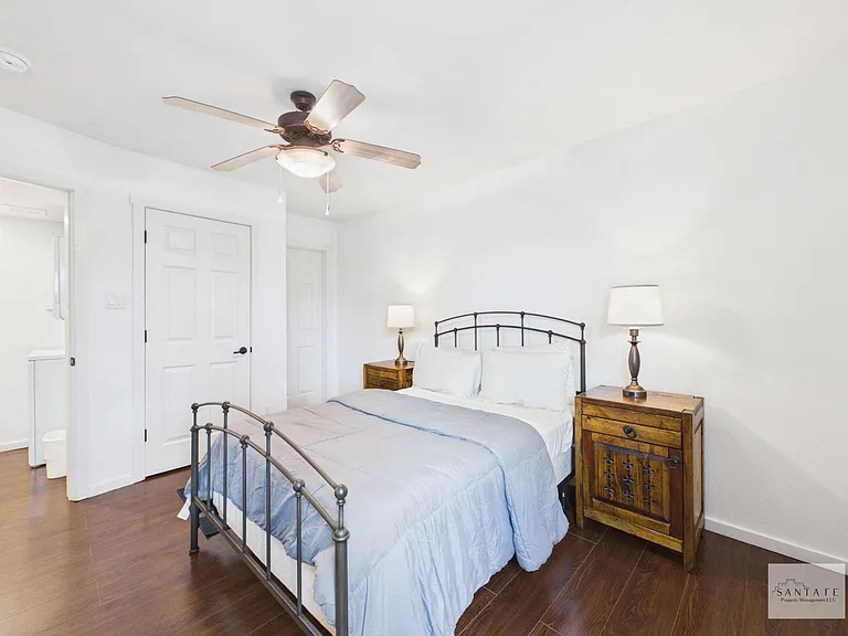 601 W San Mateo Rd #70 — Photo 16