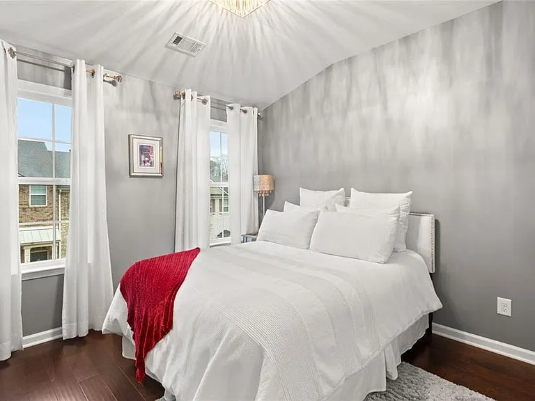 4324 Laurel Creek Ct SE — Photo 23