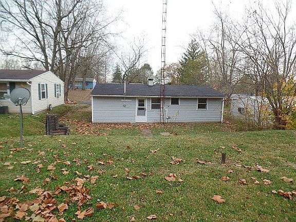 2nd image of 9 Shady Lane Dr
