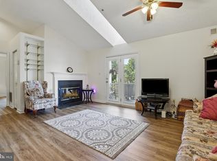 12213 Eagles Nest Ct APT M, Germantown, MD
