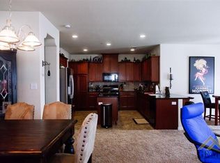 8101 Slider Dr, Bakersfield, CA 93313