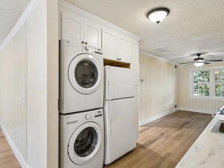 5034 Victoria Ave #B — Photo 20