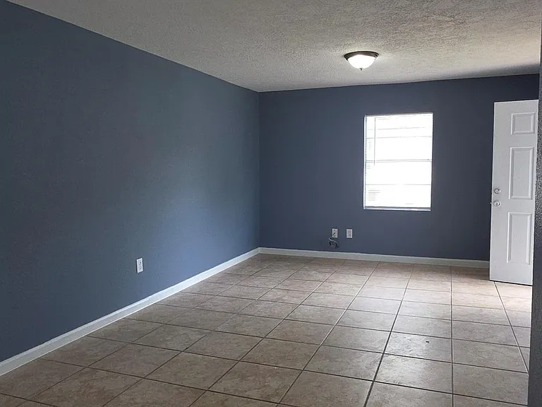 6515 Linden St — Photo 3