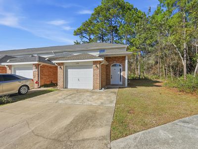 135 Noblat Dr, Mary Esther, FL, 32569