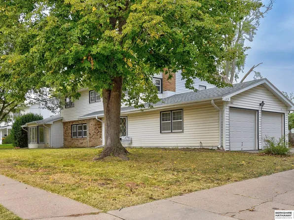 1101 Potter Rd, Bellevue, NE 68005