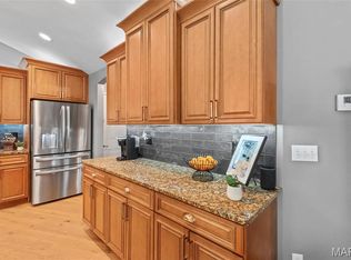 5735 Old Keebler Rd, Collinsville, IL 62234