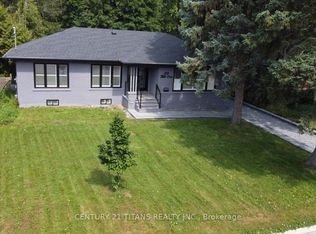 40 Hill Cres, Toronto, ON M1M1J2