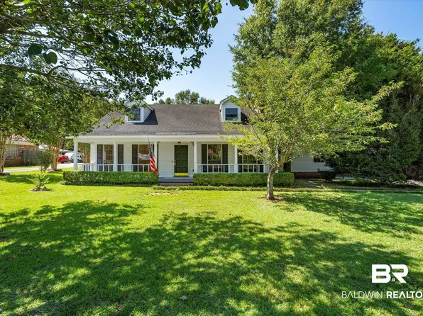 7477 Tara Dr N, Mobile, AL 36619