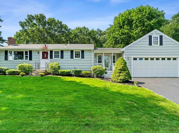 2 Friend St, Weymouth, MA 02189